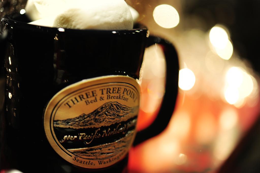 Three Tree Point Bed And Breakfast Burien Bagian luar foto