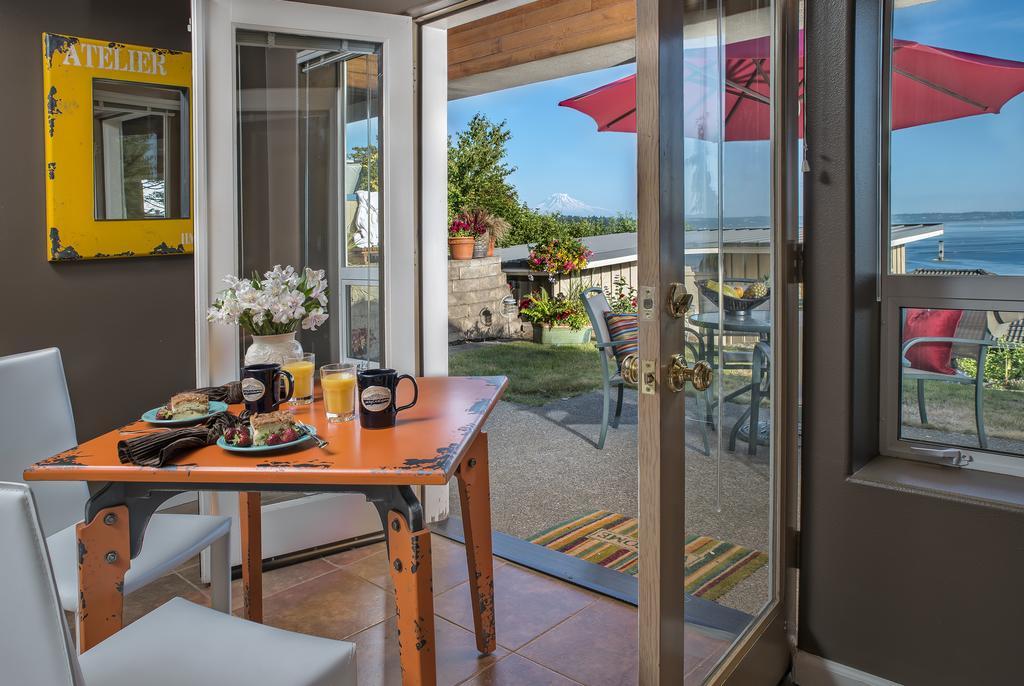 Three Tree Point Bed And Breakfast Burien Bagian luar foto